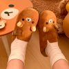 коричневый